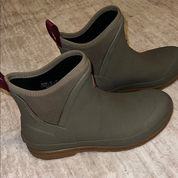 Muck waterproof short boots 9 - Picture 1 of 8